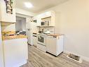 3 98 Stradford Street, Winnipeg, MB  - Indoor Photo Showing Kitchen 