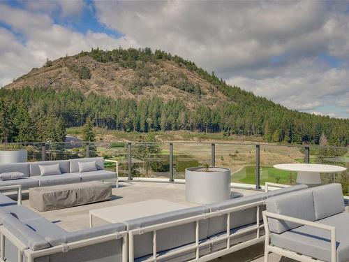 715-2000 Hannington Rd, Langford, BC - Outdoor With View