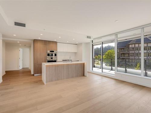 715-2000 Hannington Rd, Langford, BC - Indoor Photo Showing Kitchen