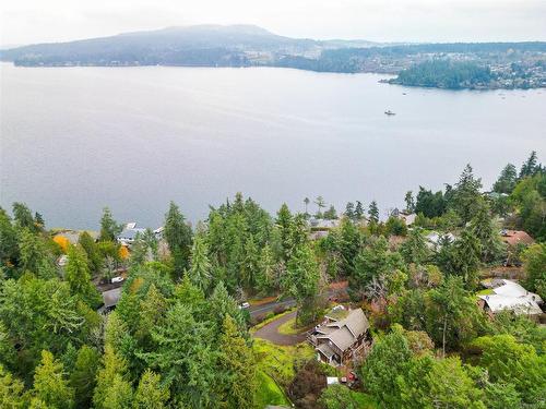 7112 Willis Point Rd, Central Saanich, BC 