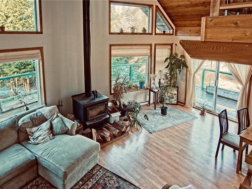 1373 Victoria Rd, Ucluelet, BC 