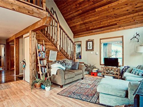 1373 Victoria Rd, Ucluelet, BC 