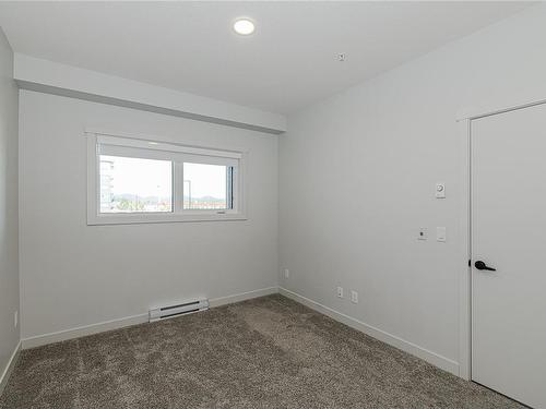 202-2469 Gateway Rd, Langford, BC - Indoor Photo Showing Other Room