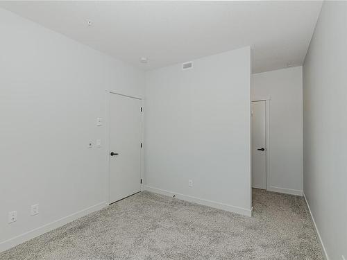 202-2469 Gateway Rd, Langford, BC - Indoor Photo Showing Other Room