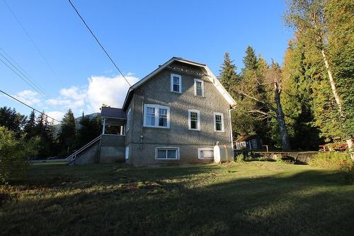 431 Alexander Road, Nakusp, BC - Outdoor