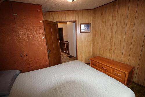 431 Alexander Road, Nakusp, BC - Indoor Photo Showing Bedroom