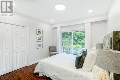 26 Flaremore Crescent, Toronto, ON - Indoor Photo Showing Bedroom