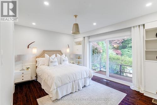 26 Flaremore Crescent, Toronto, ON - Indoor Photo Showing Bedroom