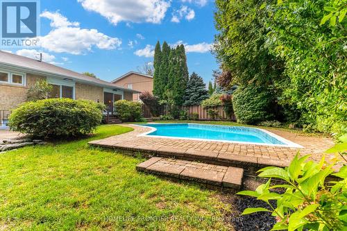 26 Flaremore Crescent, Toronto, ON - Outdoor