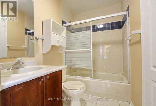 17 Cordgrass Crescent, Brampton, ON - Indoor Photo Showing Bathroom