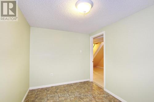 17 Cordgrass Crescent, Brampton, ON - Indoor Photo Showing Other Room