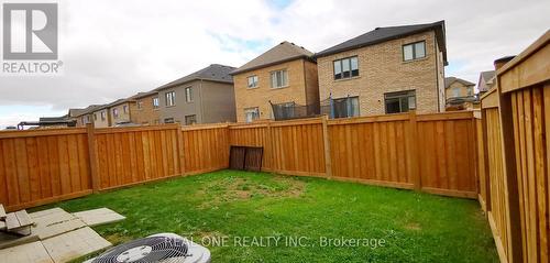 Upper - 3 Angelfish Road, Brampton, ON - Outdoor With Exterior