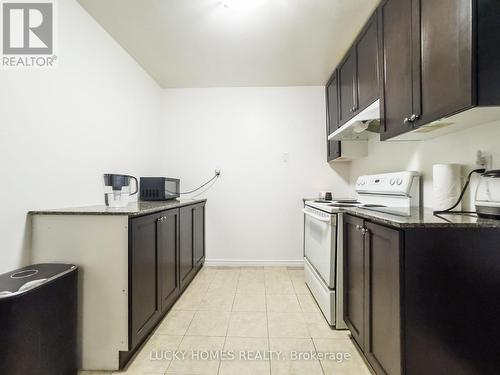 65 - 91 Muir Drive, Toronto, ON - Indoor Photo Showing Kitchen