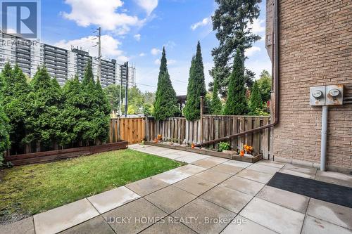 65 - 91 Muir Drive, Toronto, ON - Outdoor