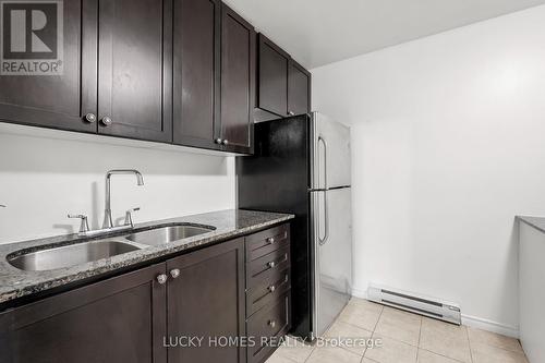 65 - 91 Muir Drive, Toronto, ON - Indoor Photo Showing Kitchen With Double Sink