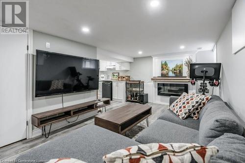 88 Graham Avenue S, Hamilton, ON - Indoor Photo Showing Living Room With Fireplace