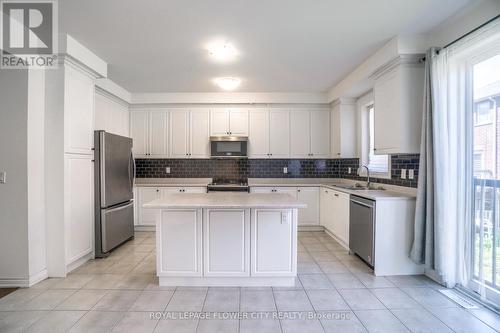 10 Faye Street, Brampton, ON - Indoor Photo Showing Kitchen With Double Sink