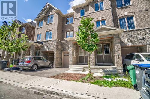 10 Faye Street, Brampton, ON - Outdoor With Facade