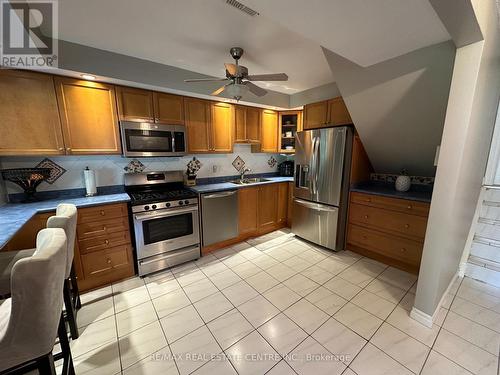 2 - 223 Picton Street E, Hamilton, ON - Indoor Photo Showing Kitchen With Stainless Steel Kitchen