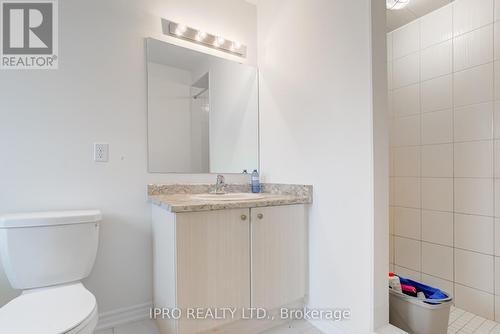 1113 Skyridge Boulevard, Pickering, ON - Indoor Photo Showing Bathroom