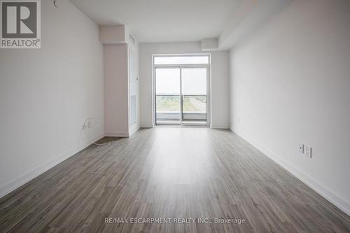 715 - 450 Dundas Street E, Hamilton, ON - Indoor Photo Showing Other Room