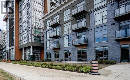 715 - 450 Dundas Street E, Hamilton, ON - Outdoor With Balcony With Facade