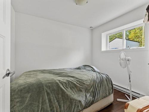 Chambre Ã Â coucher - 10275  - 10279 Rue Henri-Piché, Mirabel, QC - Indoor Photo Showing Bedroom