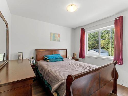 Chambre Ã Â coucher - 10275  - 10279 Rue Henri-Piché, Mirabel, QC - Indoor Photo Showing Bedroom