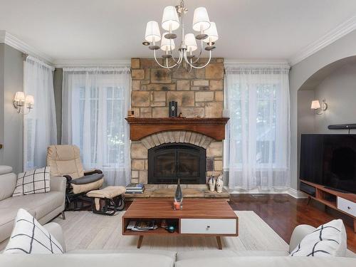 Salon - 3380 Rue De Bavière, Longueuil (Le Vieux-Longueuil), QC - Indoor Photo Showing Living Room With Fireplace