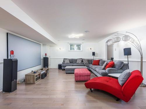 Salle familiale - 3380 Rue De Bavière, Longueuil (Le Vieux-Longueuil), QC - Indoor Photo Showing Living Room