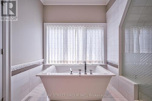 219 Johnston Avenue, Toronto, ON - Indoor Photo Showing Bathroom