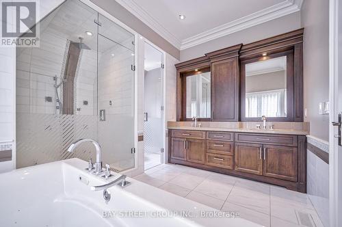 219 Johnston Avenue, Toronto, ON - Indoor Photo Showing Bathroom