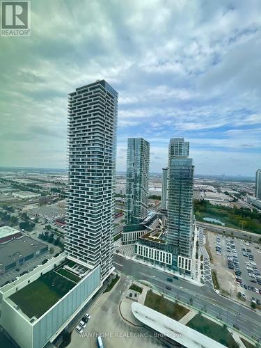 3902 - 5 Buttermill Avenue, Vaughan, ON - Outdoor With View