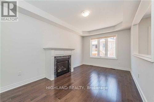 471 Grindstone Trail, Oakville, ON - Indoor Photo Showing Living Room With Fireplace