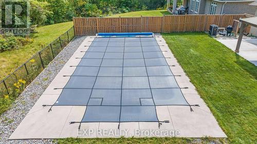 3750 Kalar Road, Niagara Falls, ON - Outdoor