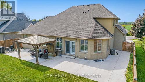 3750 Kalar Road, Niagara Falls, ON - Outdoor