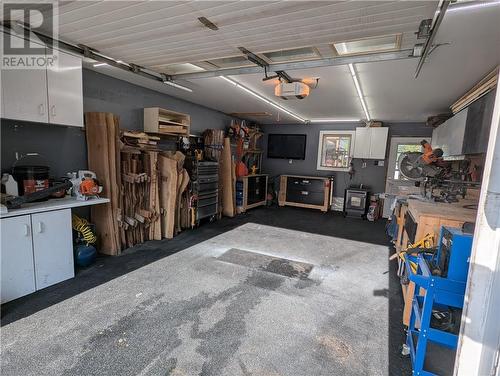 3371 Bruce Street, Cornwall, ON - Indoor Photo Showing Garage