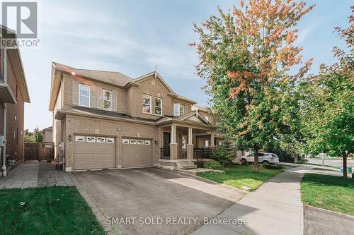 204 Bayberry Street, Whitchurch-Stouffville, ON - Outdoor With Facade