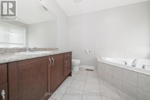 204 Bayberry Street, Whitchurch-Stouffville, ON - Indoor Photo Showing Bathroom