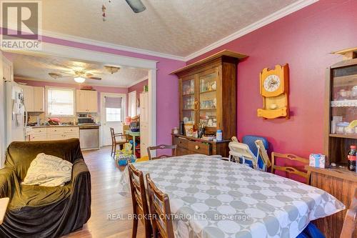 410 Queen Street S, Minto, ON - Indoor Photo Showing Dining Room