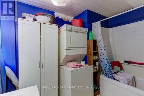 410 Queen Street S, Minto, ON - Indoor Photo Showing Laundry Room