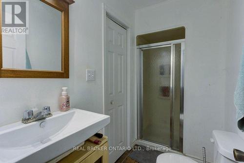 410 Queen Street S, Minto, ON - Indoor Photo Showing Bathroom