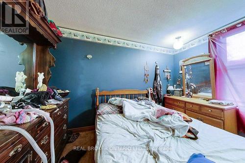 410 Queen Street S, Minto, ON - Indoor Photo Showing Bedroom