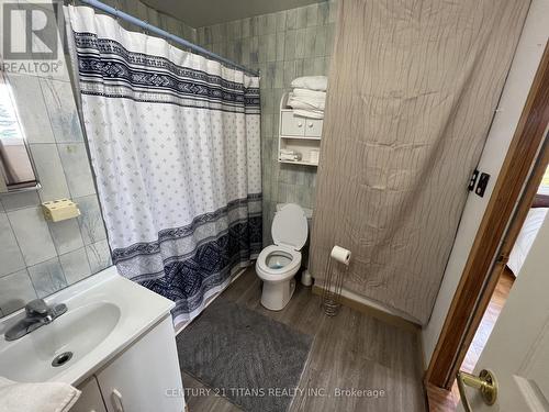 21 Glassford Road, Kawartha Lakes, ON - Indoor Photo Showing Bathroom