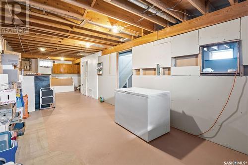 118 2Nd Street W, Shellbrook, SK - Indoor Photo Showing Laundry Room