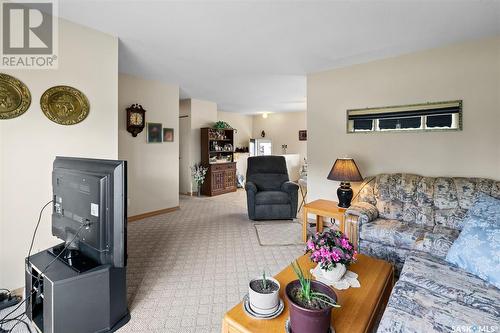 118 2Nd Street W, Shellbrook, SK - Indoor Photo Showing Living Room