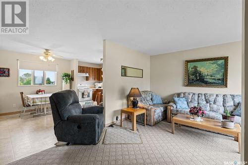 118 2Nd Street W, Shellbrook, SK - Indoor Photo Showing Living Room