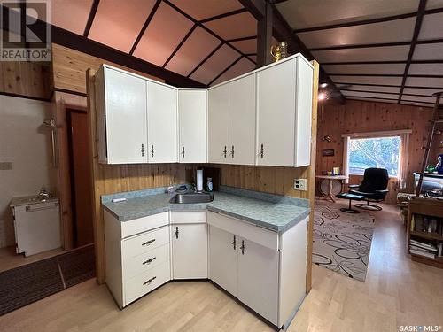 8 Beskal Place, Candle Lake, SK - Indoor Photo Showing Kitchen