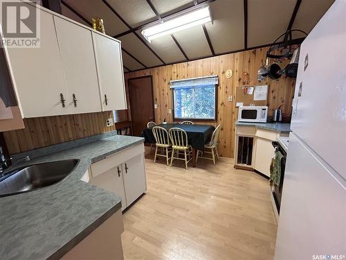 8 Beskal Place, Candle Lake, SK - Indoor Photo Showing Kitchen