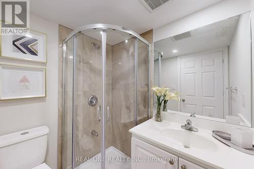 38 Wingrove Street, Markham, ON - Indoor Photo Showing Bathroom